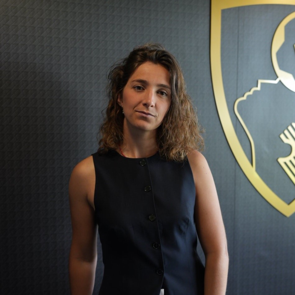 Professional speaker